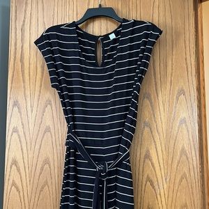 Women’s Old Navy wide leg jumpsuit
